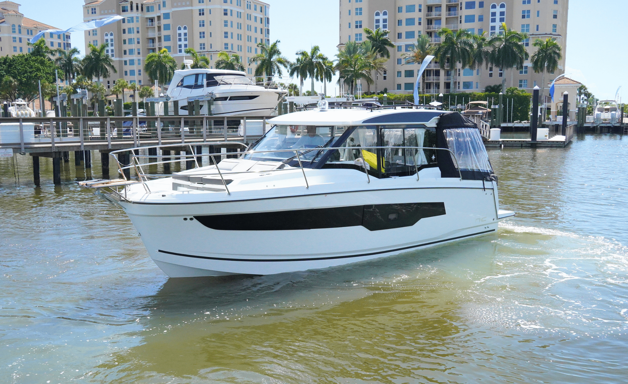 2027 JEANNEAU NC-895 S2 - Image 9
