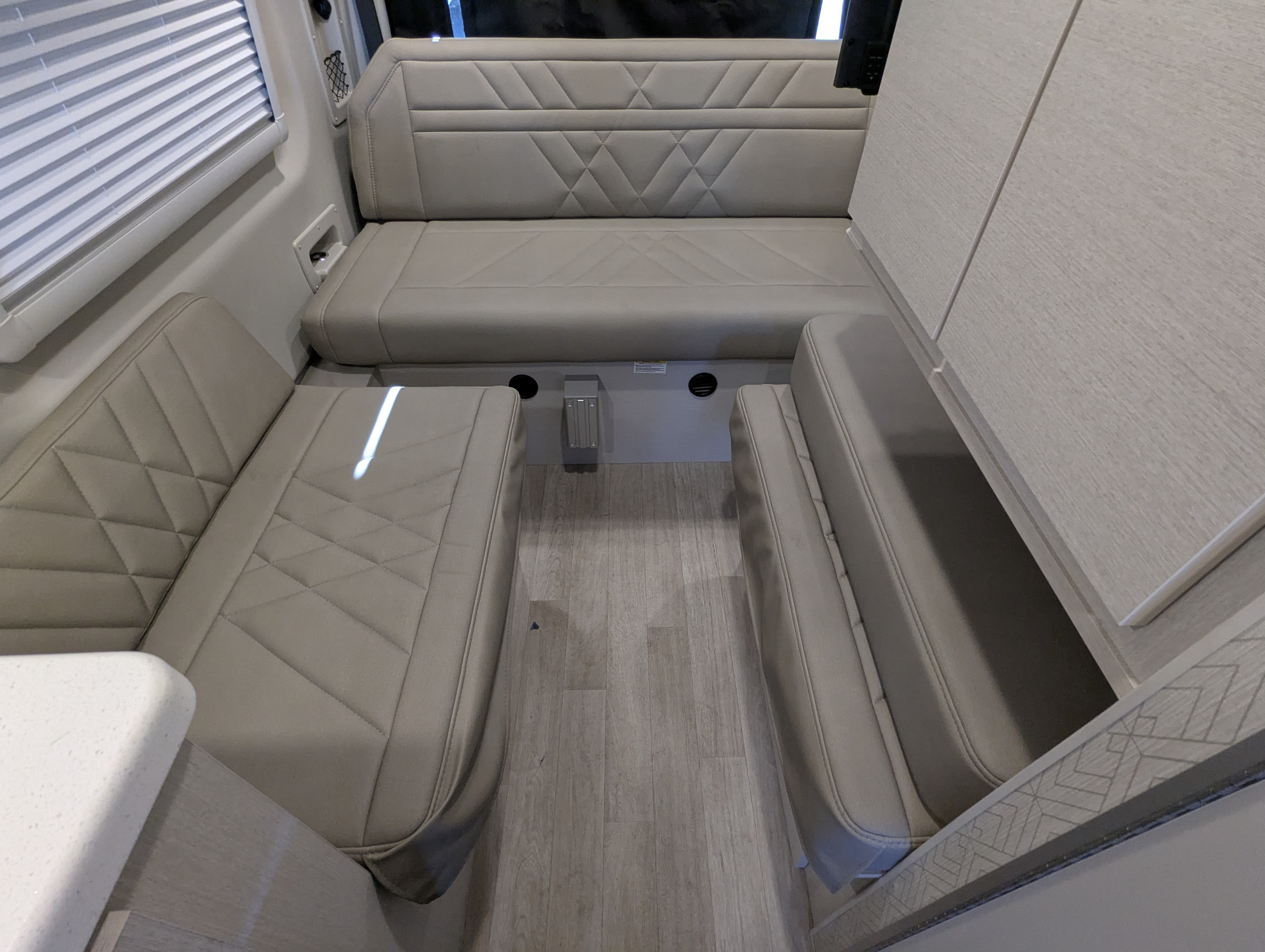 2026 Thor Motor Coach Tranquility 24C - Image 19