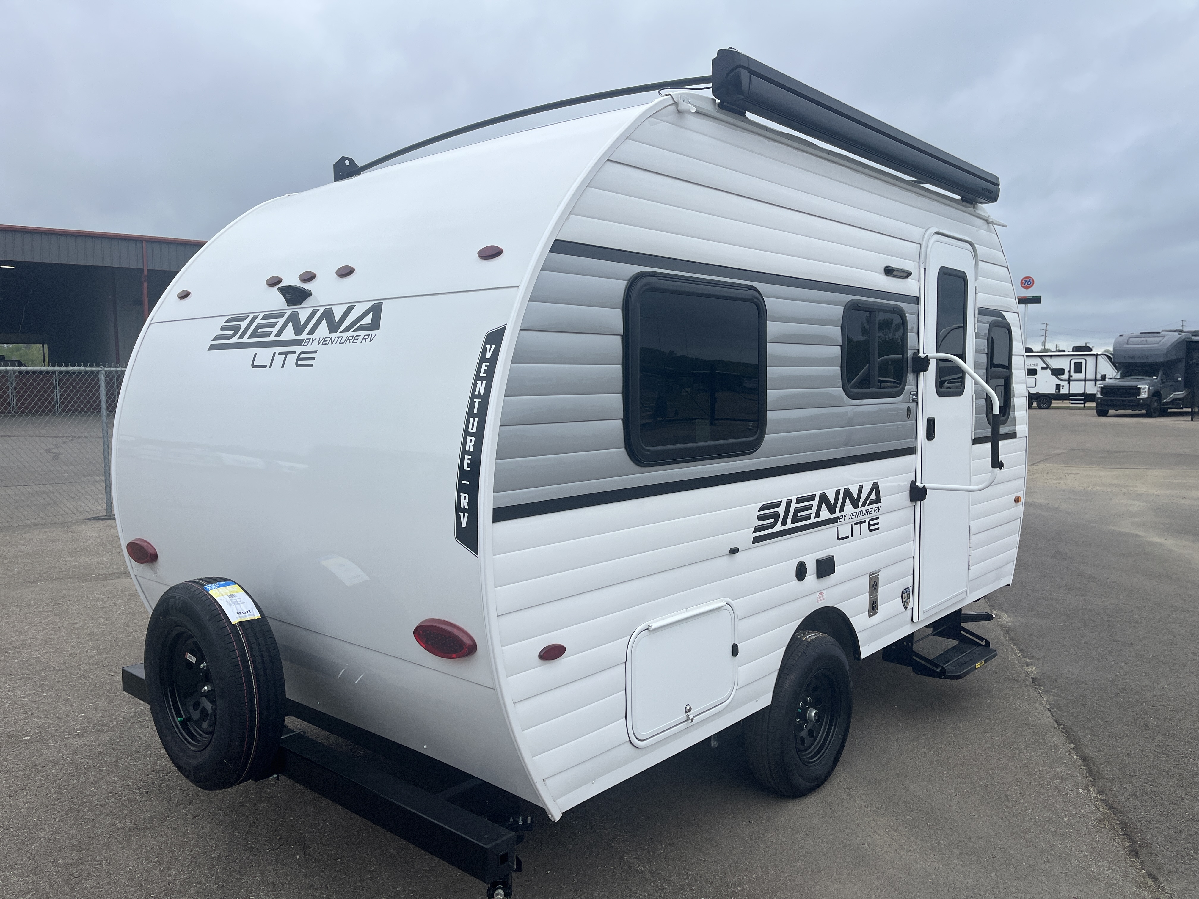 2026 VENTURE RV SIENNA 140VFD - Image 5
