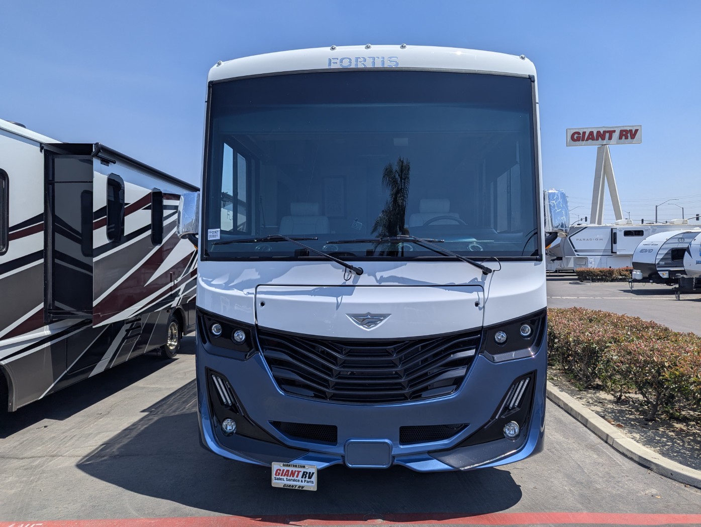 2026 Fleetwood Fortis 32RW - Image 2