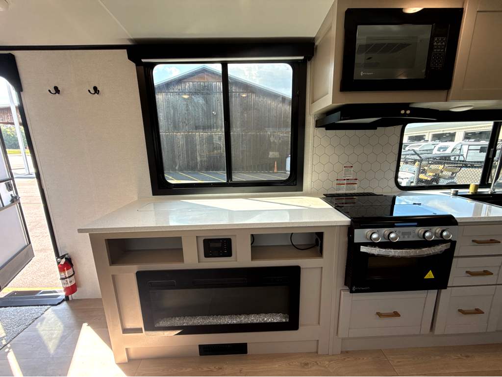 2027 JAYCO JAY FEATHER 30RKB - Image 18