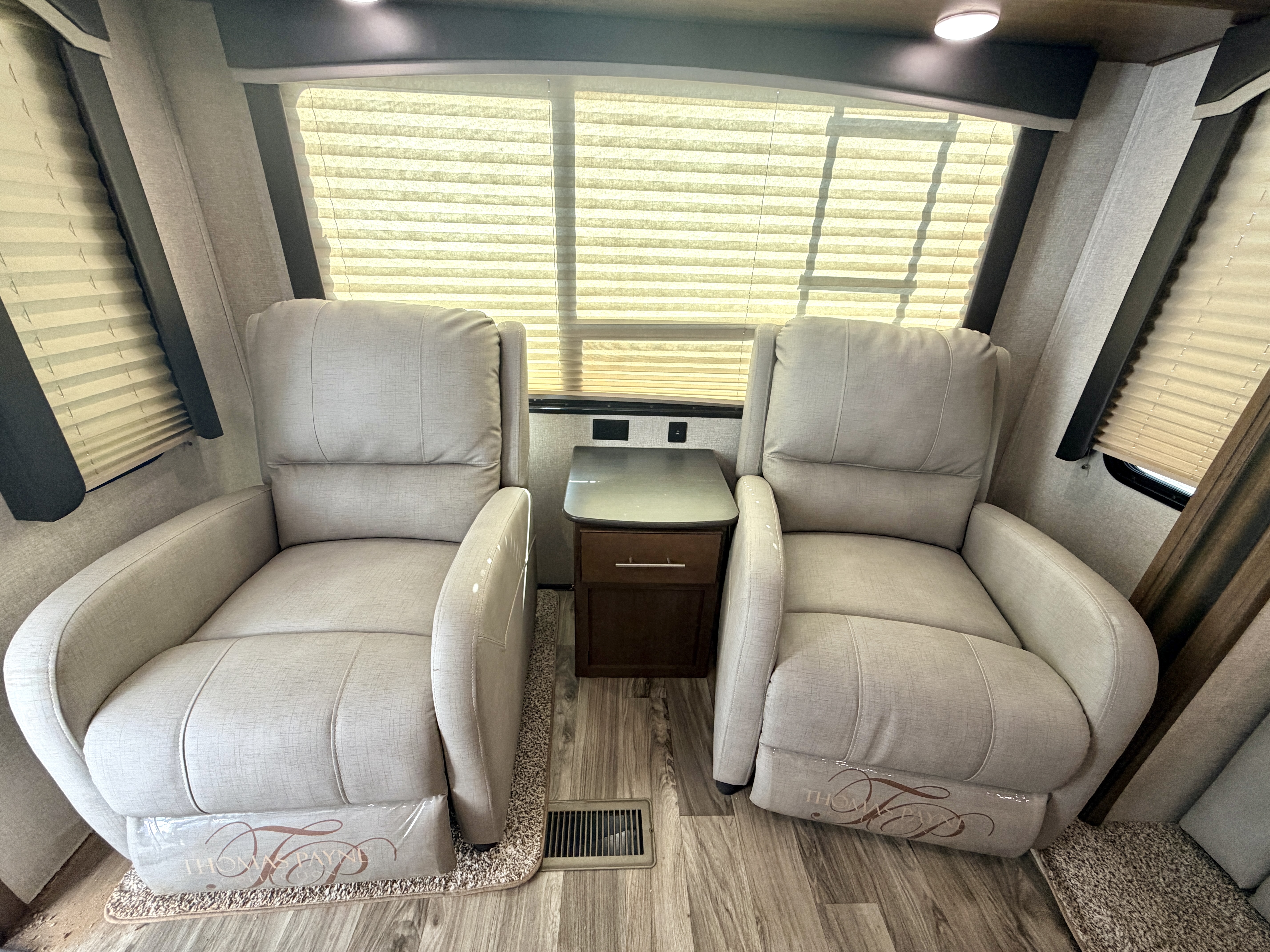 2020 Keystone COUGAR 27SAB - Image 12