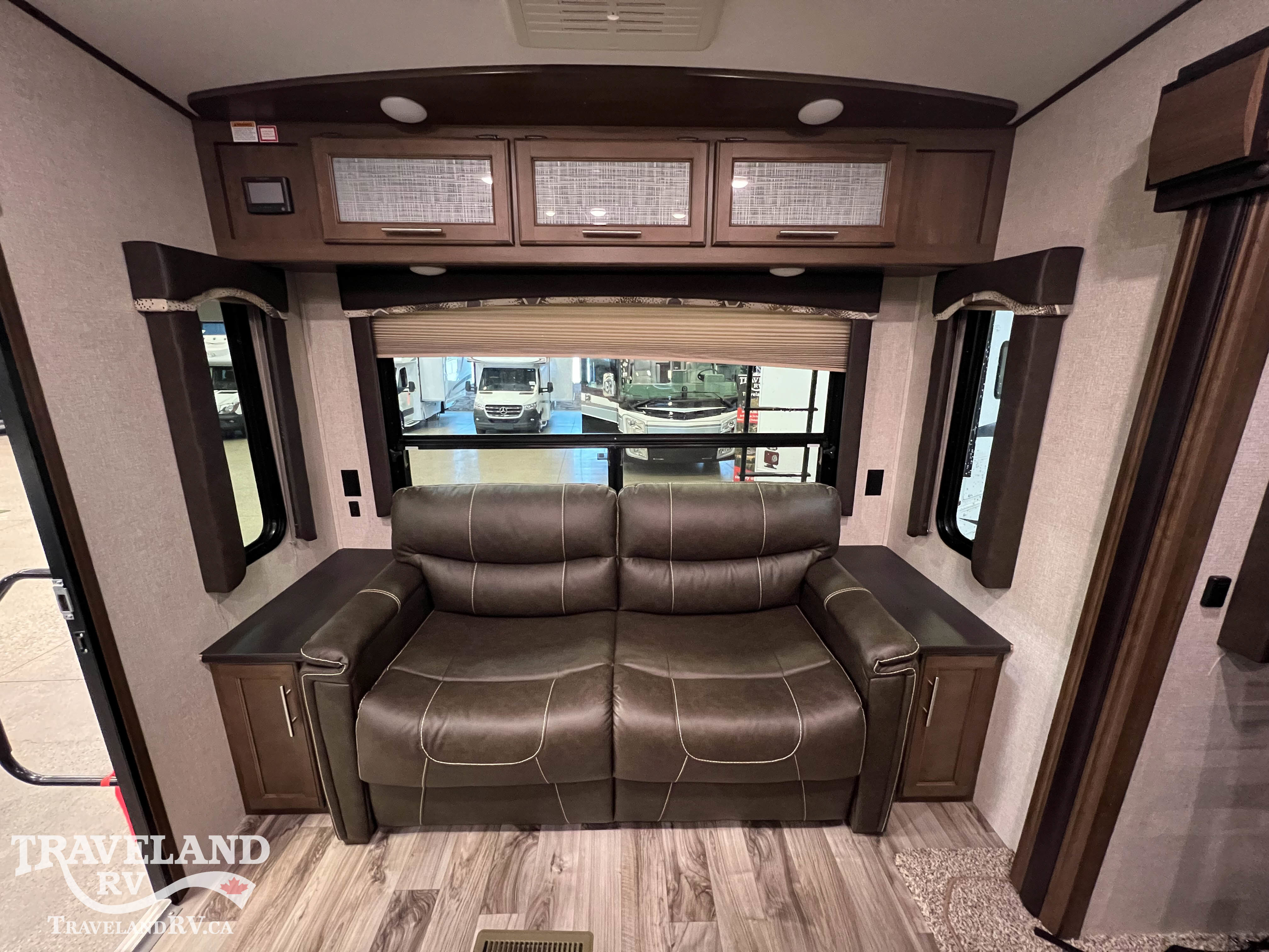 2019 Keystone Cougar Half-Ton West 27RLSWE - Image 6