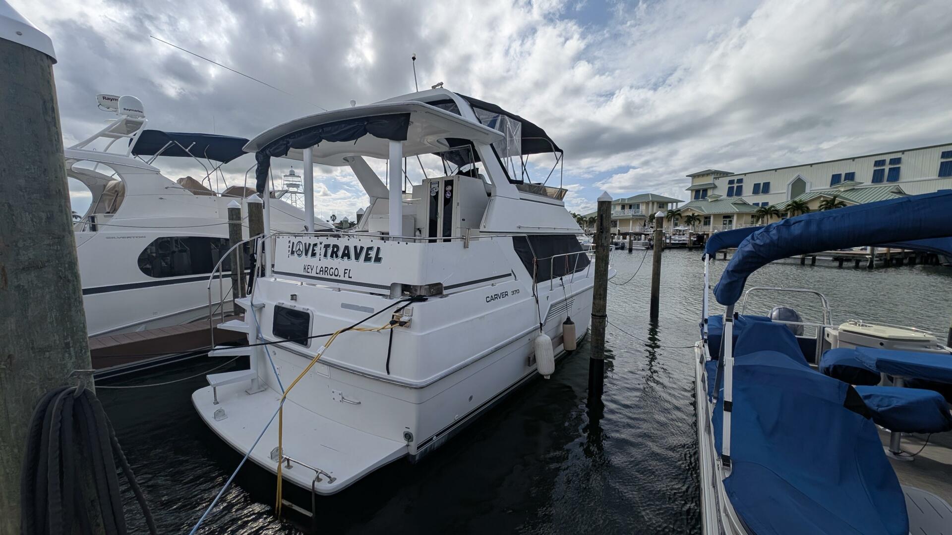 1994 Carver 370 AFT CABIN - Image 2