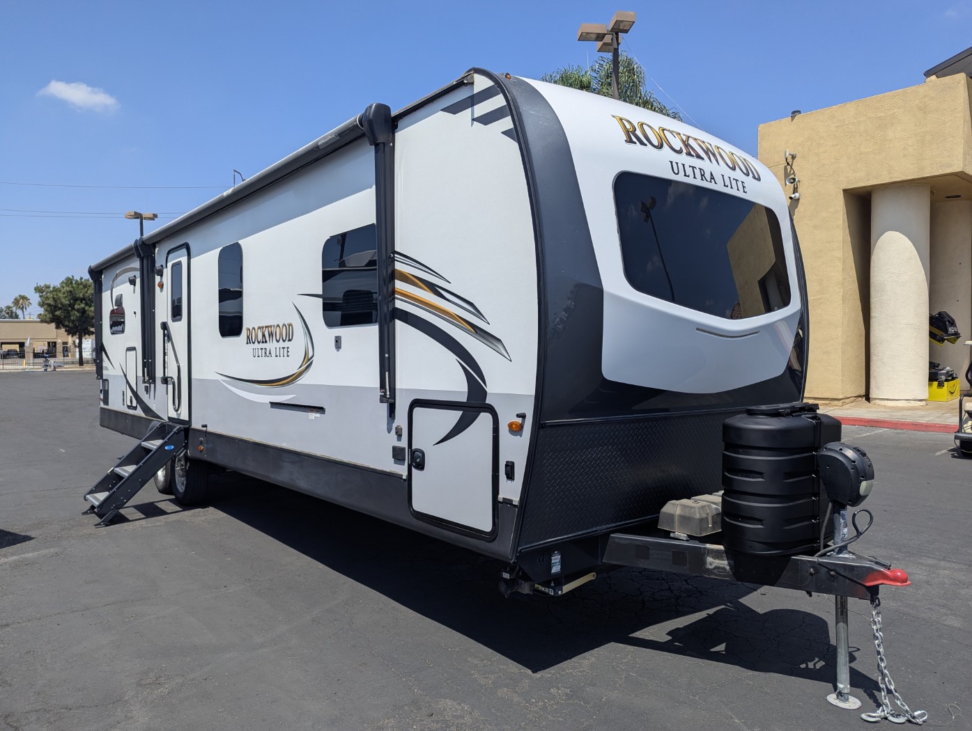 2021 Forest River Rockwood Ultra Lite 2902SW - Image 1