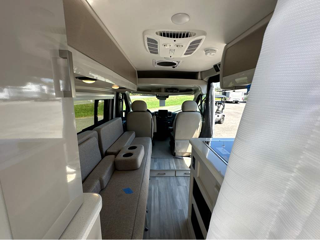 2026 THOR MOTOR COACH SCOPE 18M - Image 11