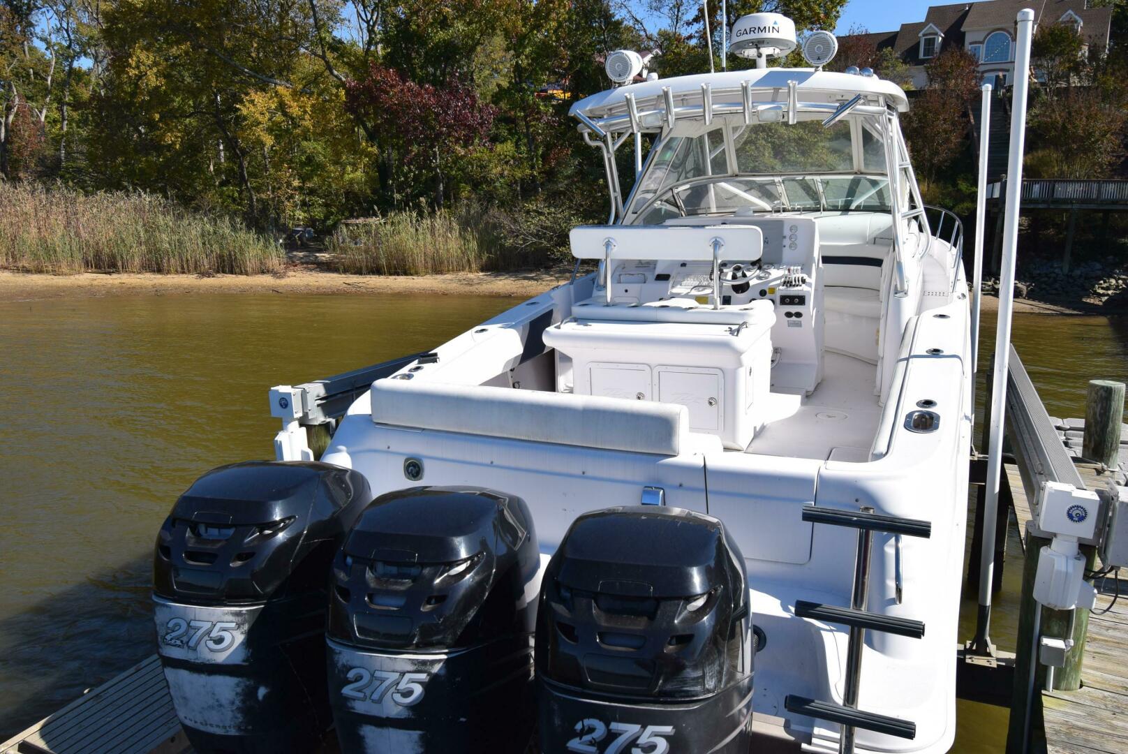 2005 Donzi 38 ZSF - Image 8