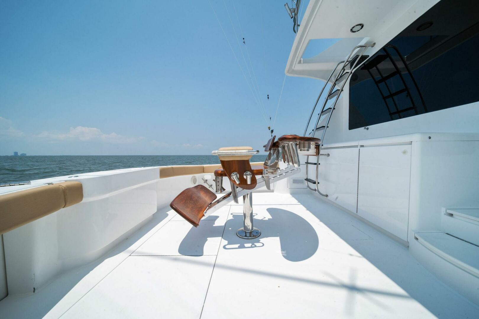 2003 Hatteras 54 Convertible - Image 42