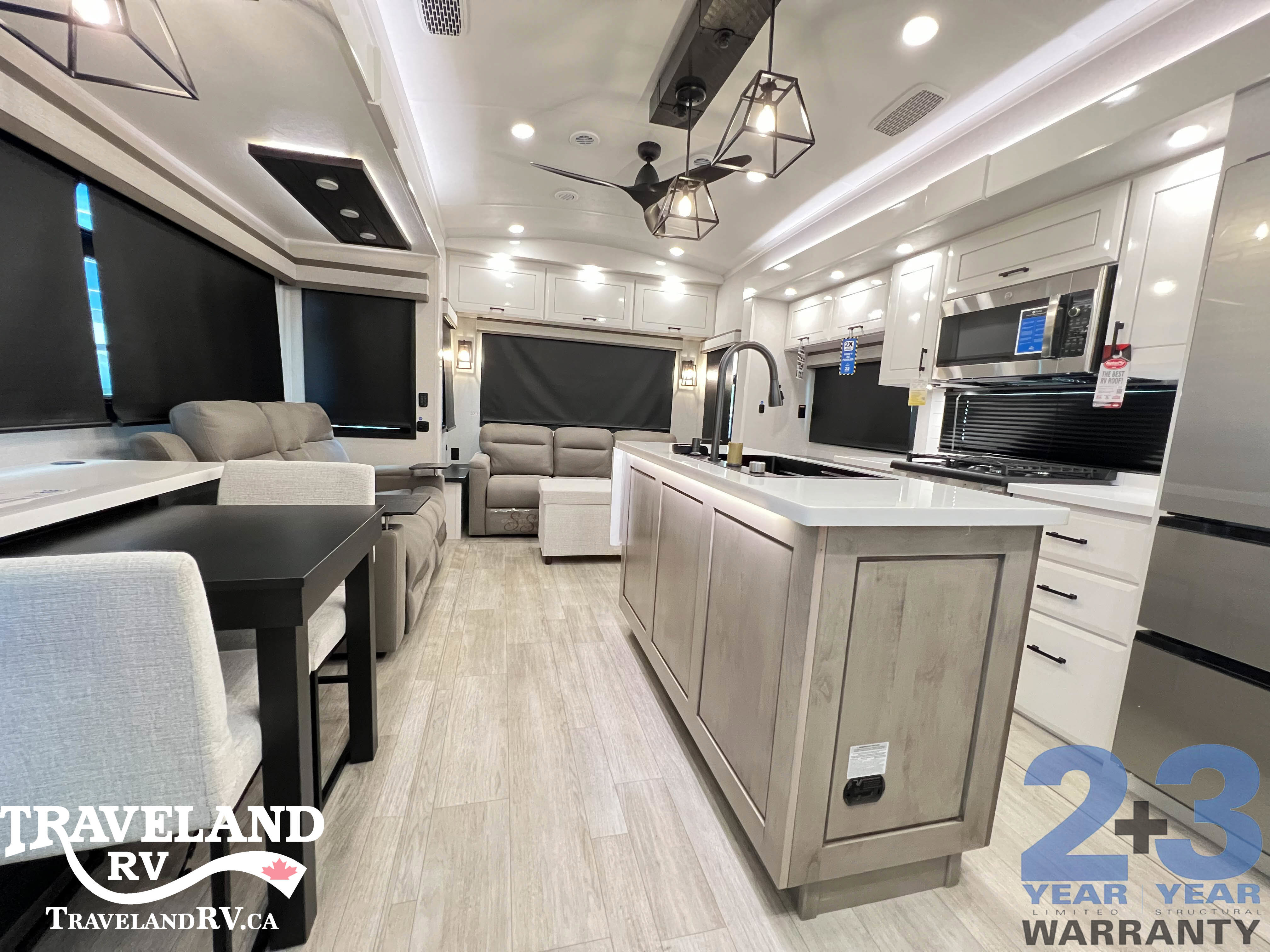 2026 Jayco Pinnacle 32RLTS - Image 3
