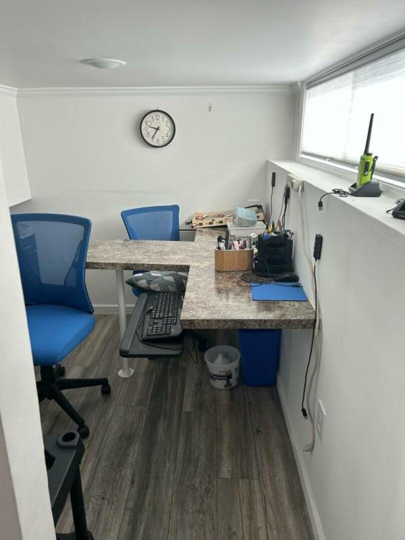 2019 Harbor Home Cozy Cottage 52' x 16' Tiny Boat - Image 18