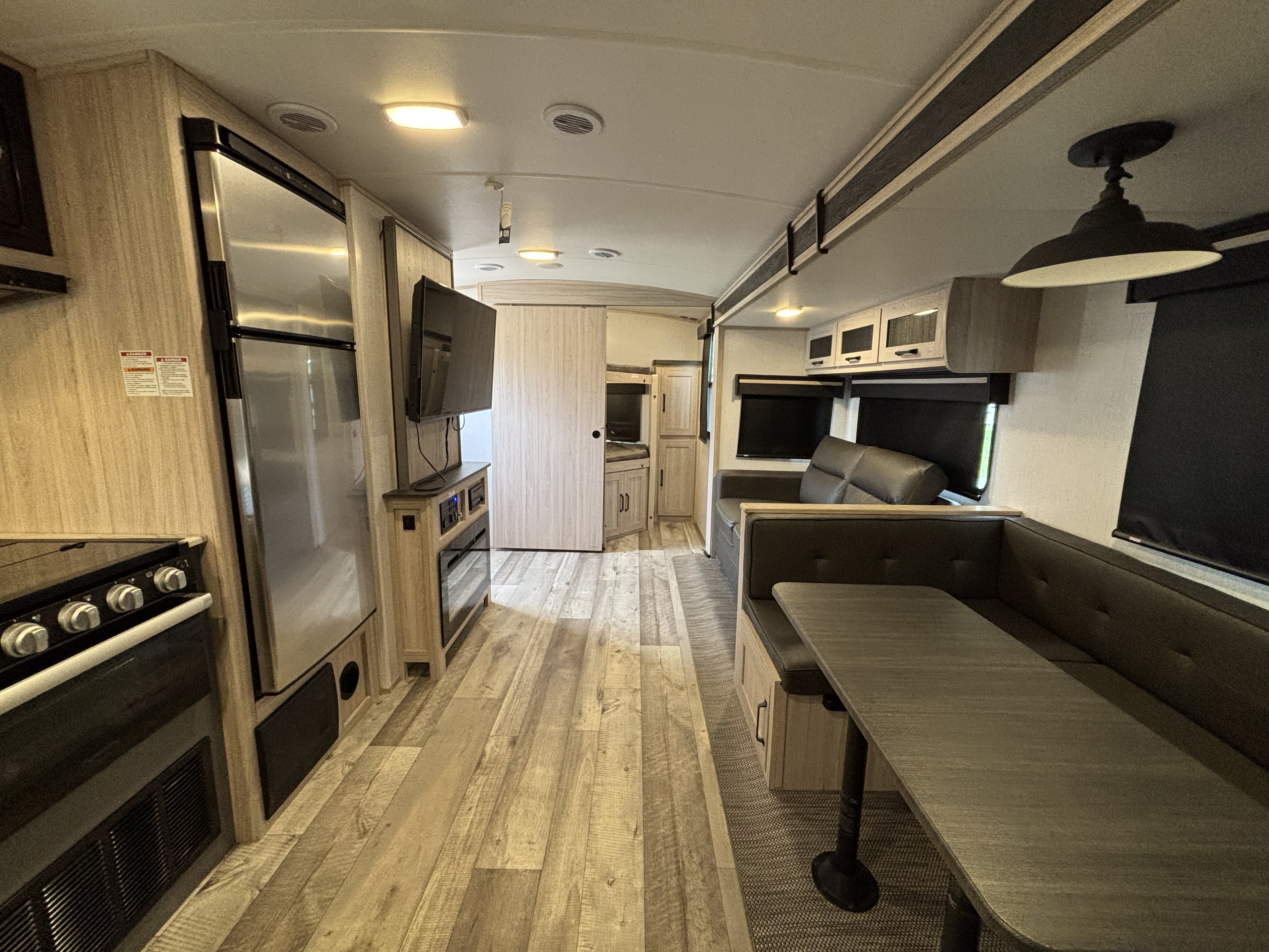 2022 Heartland Sundance Ultra-Lite SDTT 301 BH - Image 13