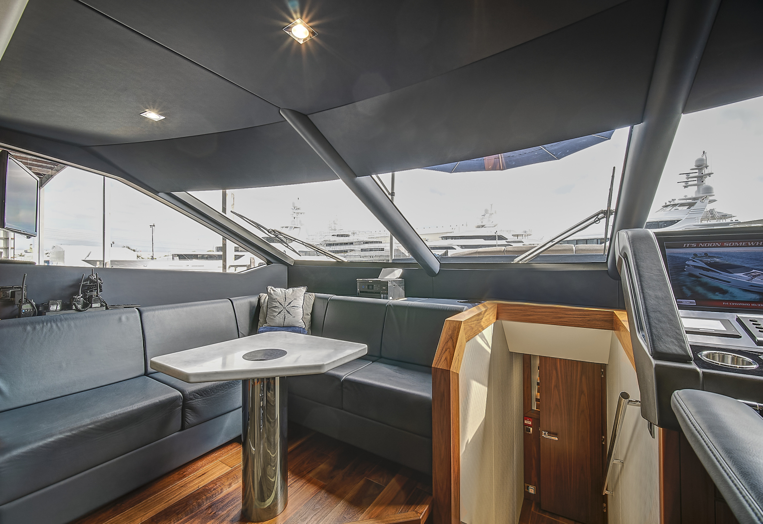 2019 Sunseeker 86 Yacht - Image 42