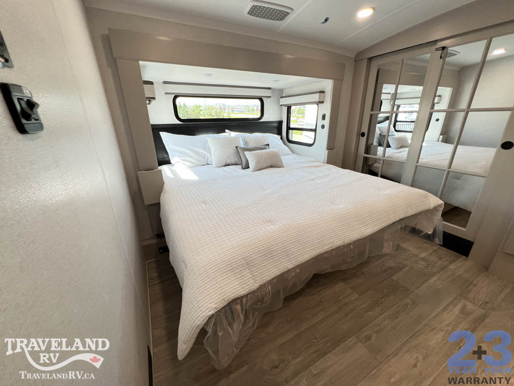 2027 Jayco North Point 310RLTS - Image 33