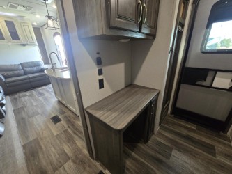 2021 KEYSTONE COUGAR 357UMR - Image 28