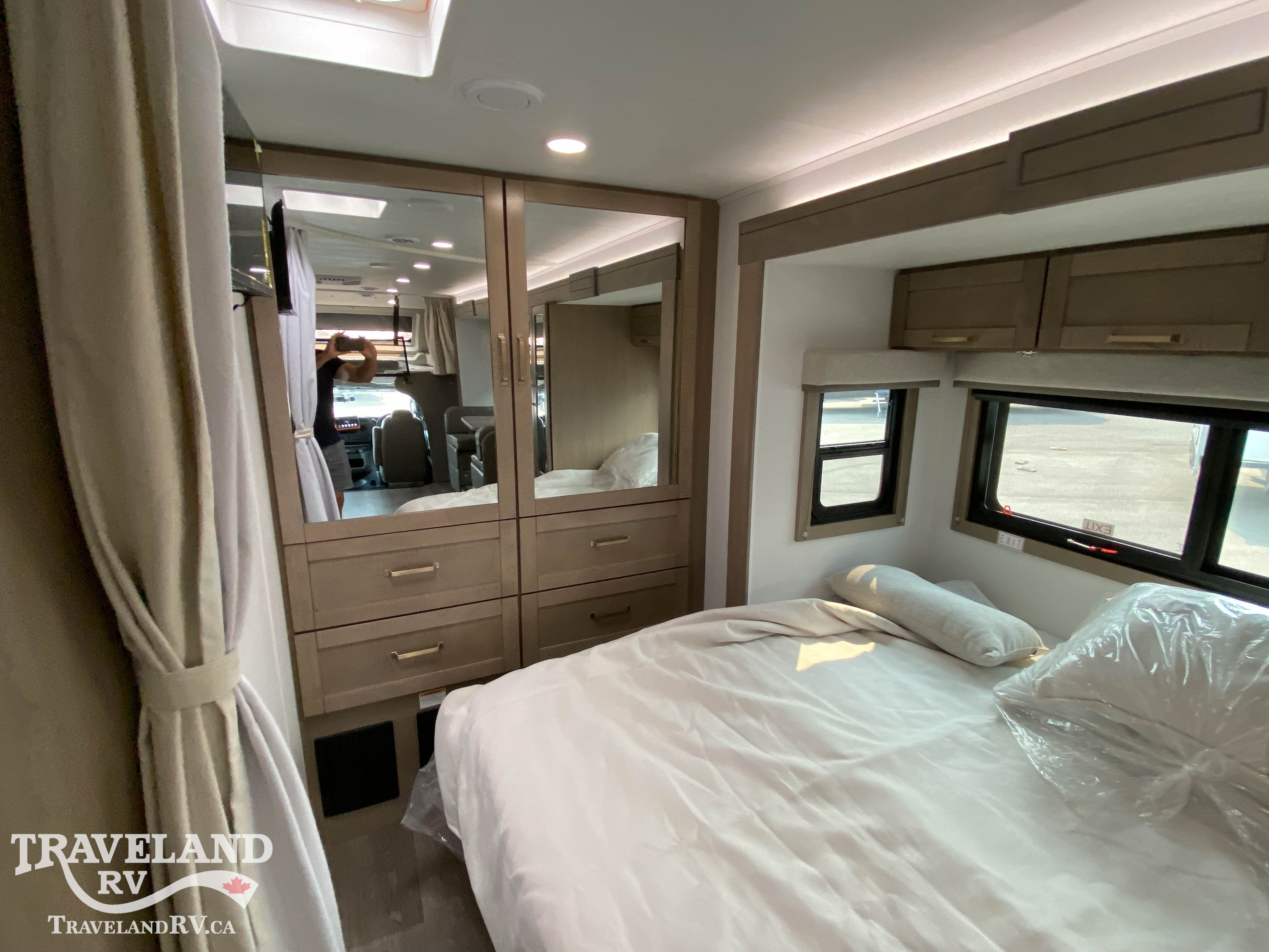 2027 Entegra Coach Odyssey 24B - Image 15