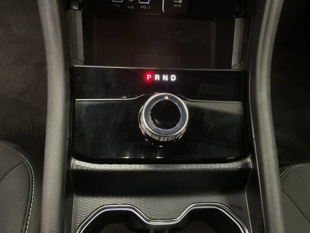 2025 Jeep Grand Cherokee Laredo X 4X4 - Image 24