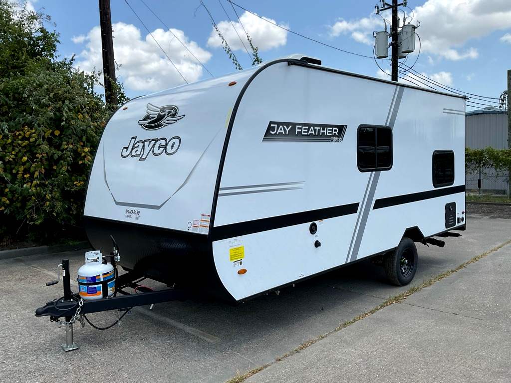 2027 Jayco Jay Feather Air SL 17BHSL - Image 4