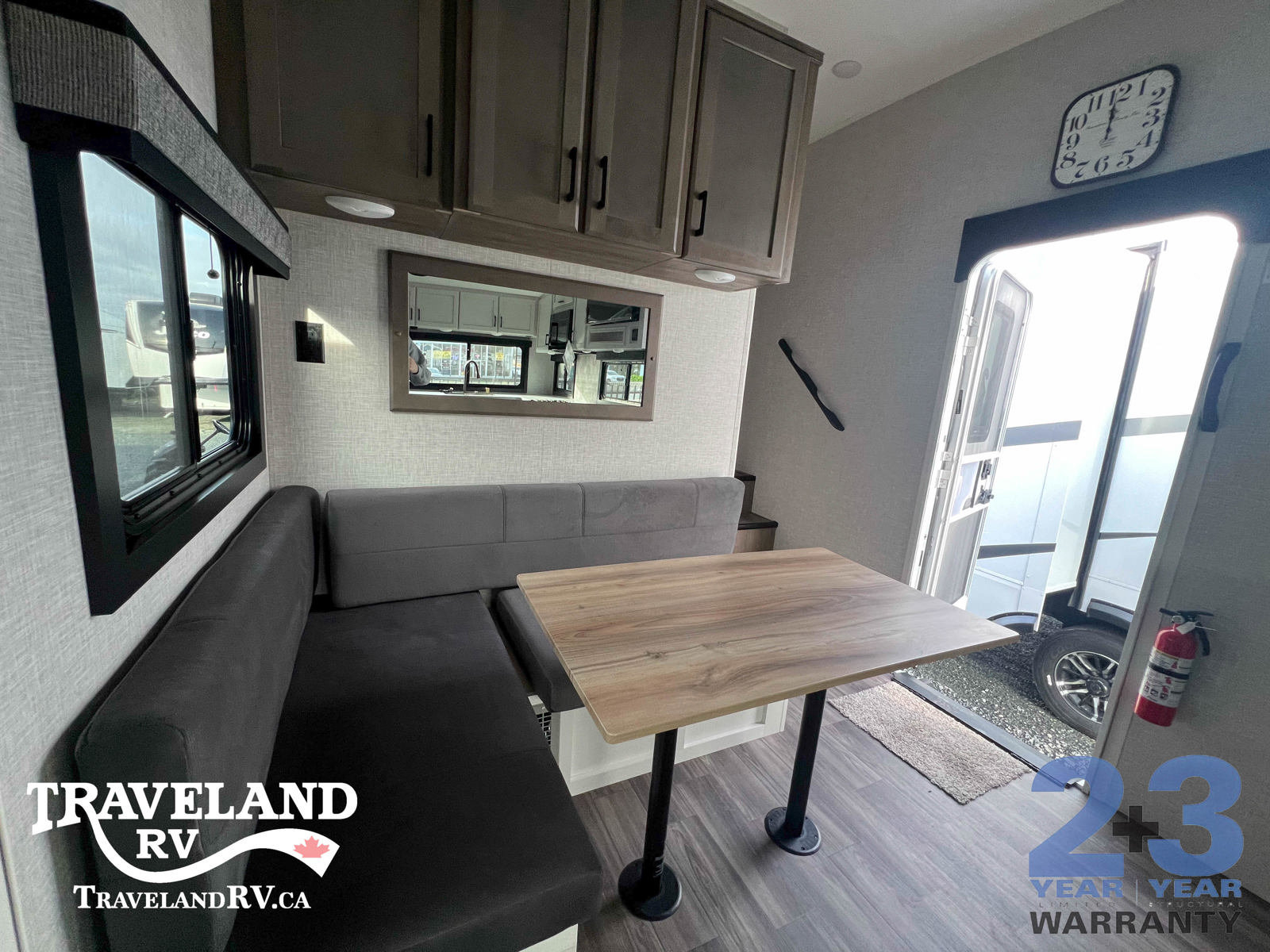 2025 Jayco Eagle HT 27MLC - Image 14