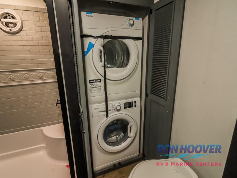 2026 PALOMINO PUMA 420LFT - Image 25