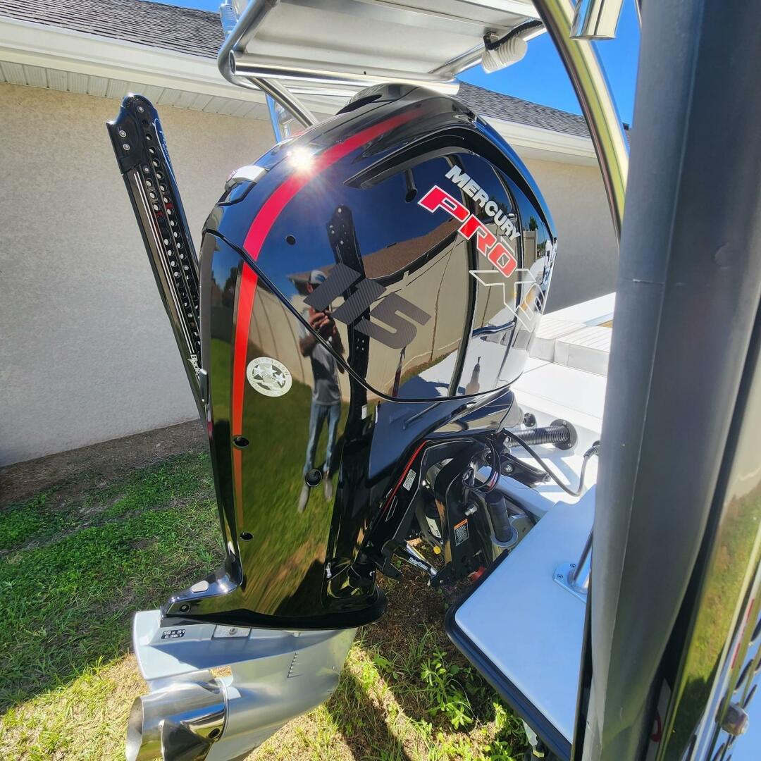 2022 East Cape Vantage VHP - Image 6