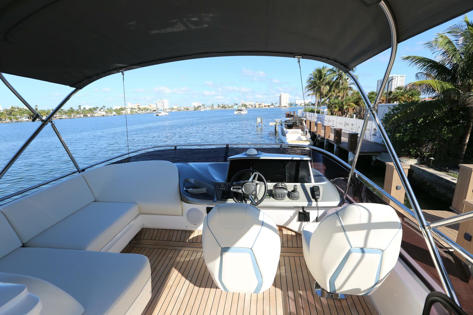 2024 Princess Princess F45 - Image 15