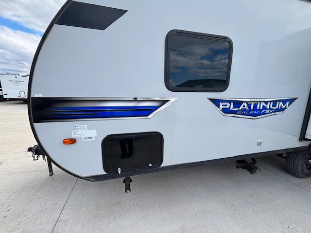 2023 SALEM PLATINUM FSX 163RDSKX - Image 5