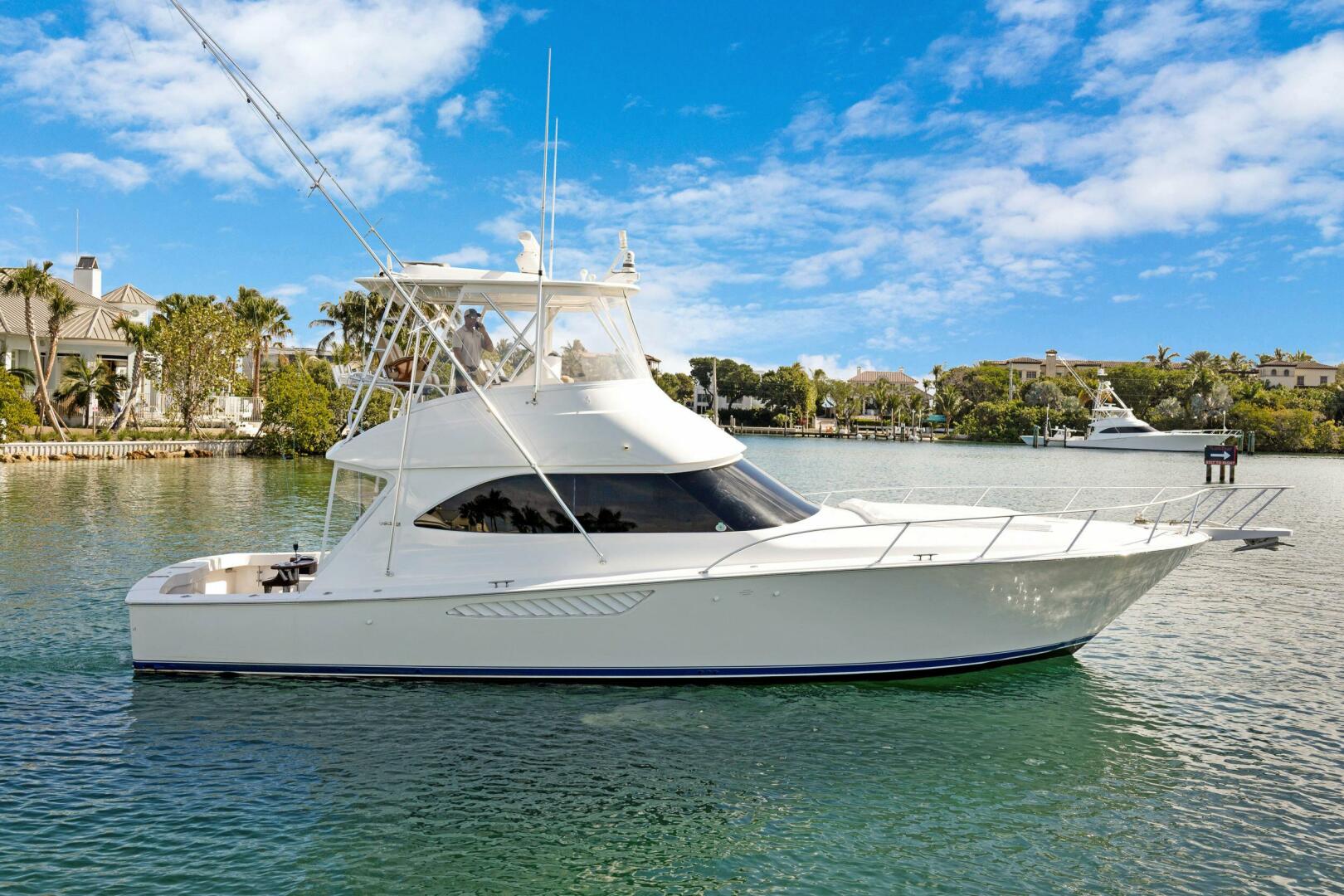 2015 Viking 46 Convertible - Image 1