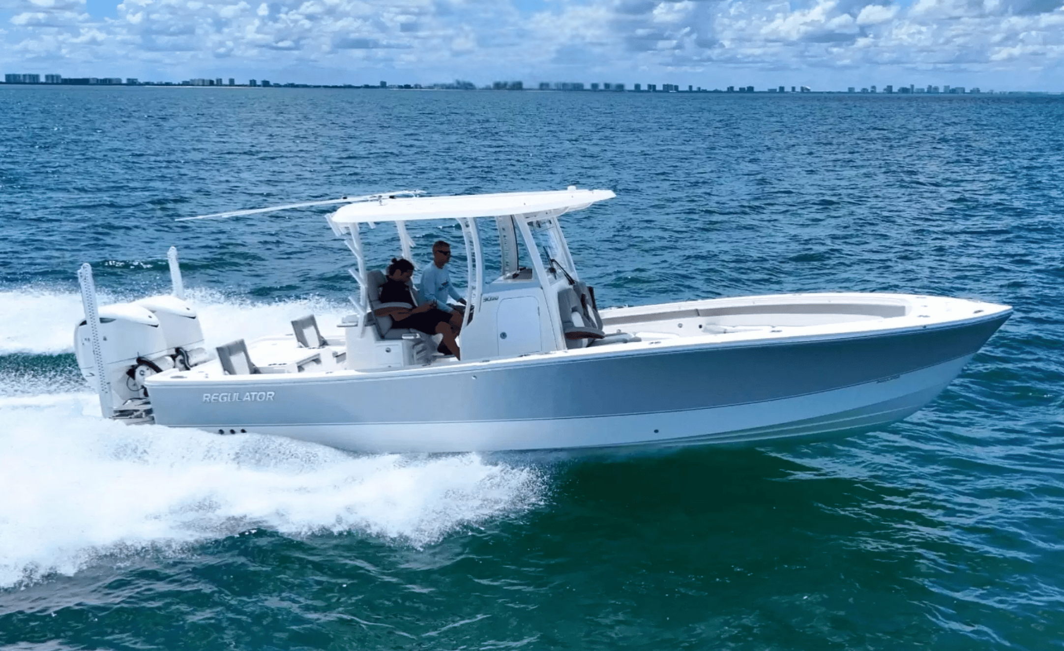 2025 REGULATOR 30XO - Image 1