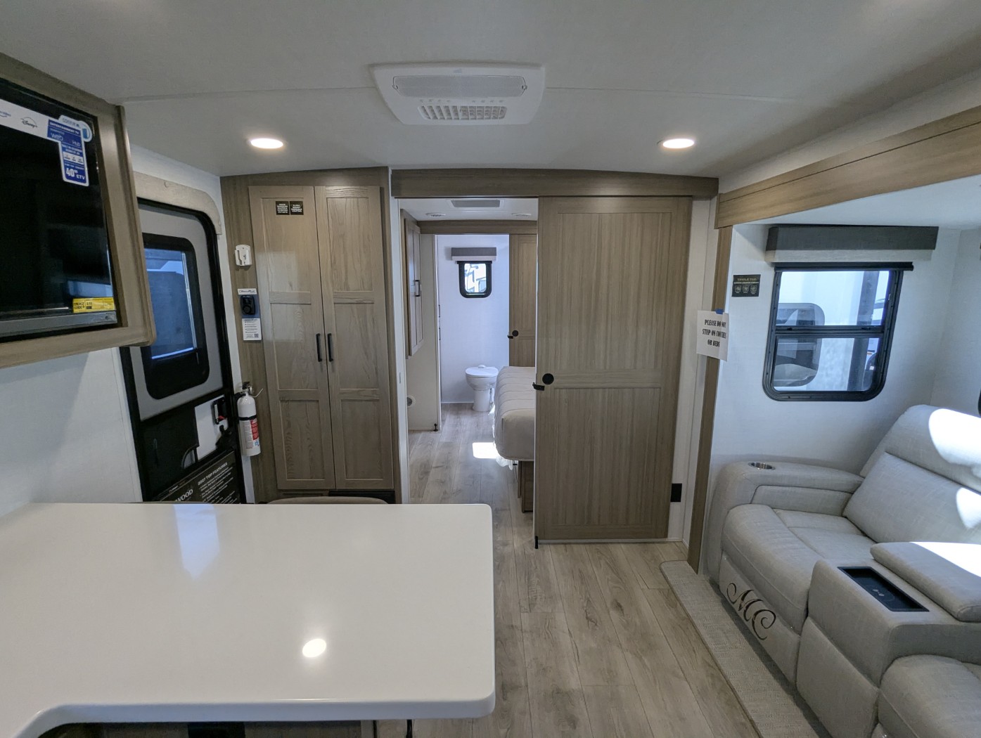 2027 Forest River Rockwood Mini Lite 2523MBR - Image 17