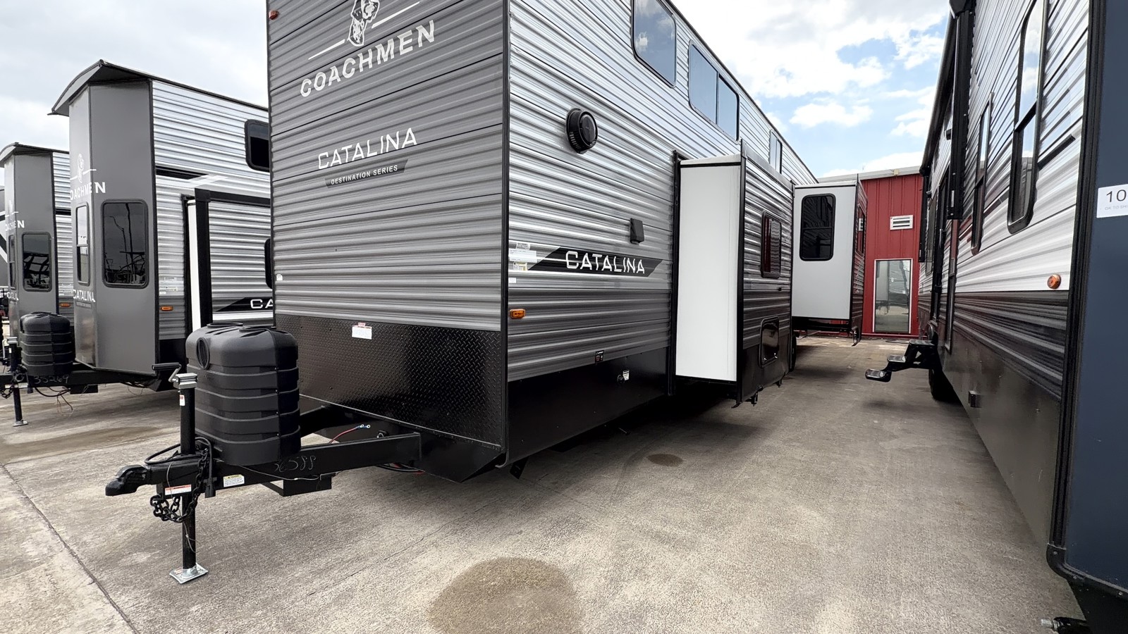 2026 COACHMEN CATALINA 44CONDO - Image 55