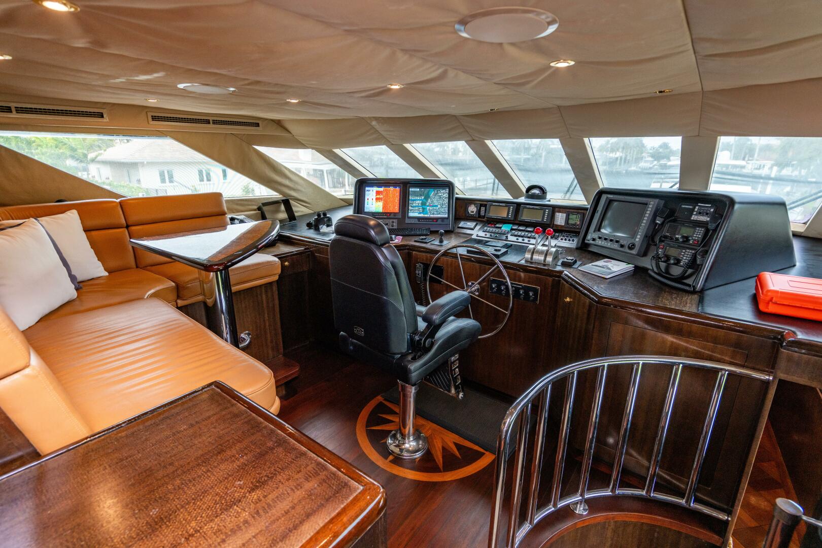 2001 Hatteras 100 Motor Yacht - Image 92