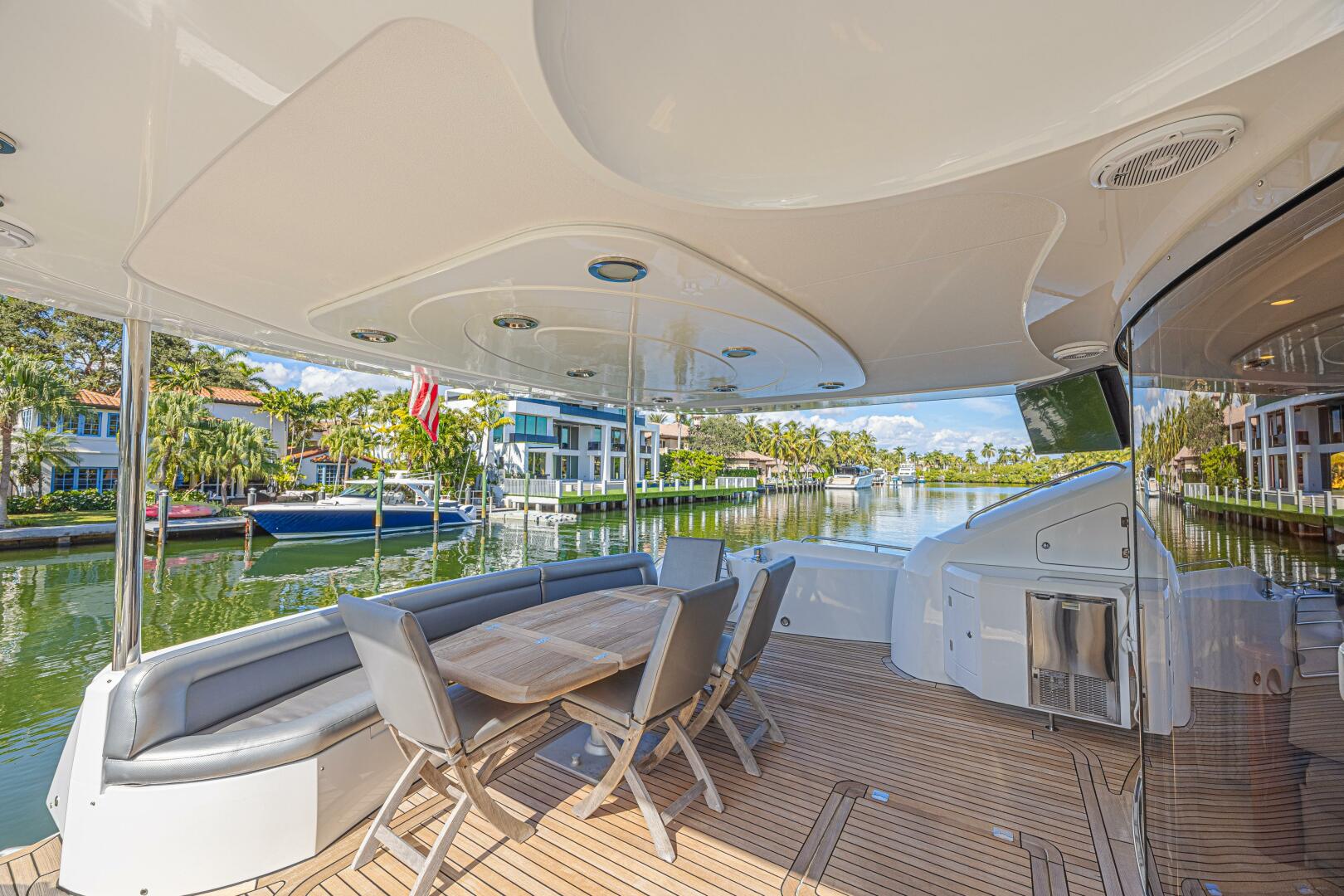2006 Sunseeker 75 Yacht - Image 14