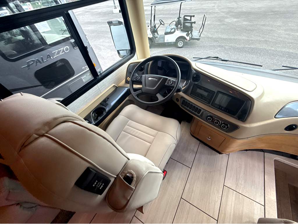 2021 TIFFIN ALLEGRO RED 33 AA - Image 35