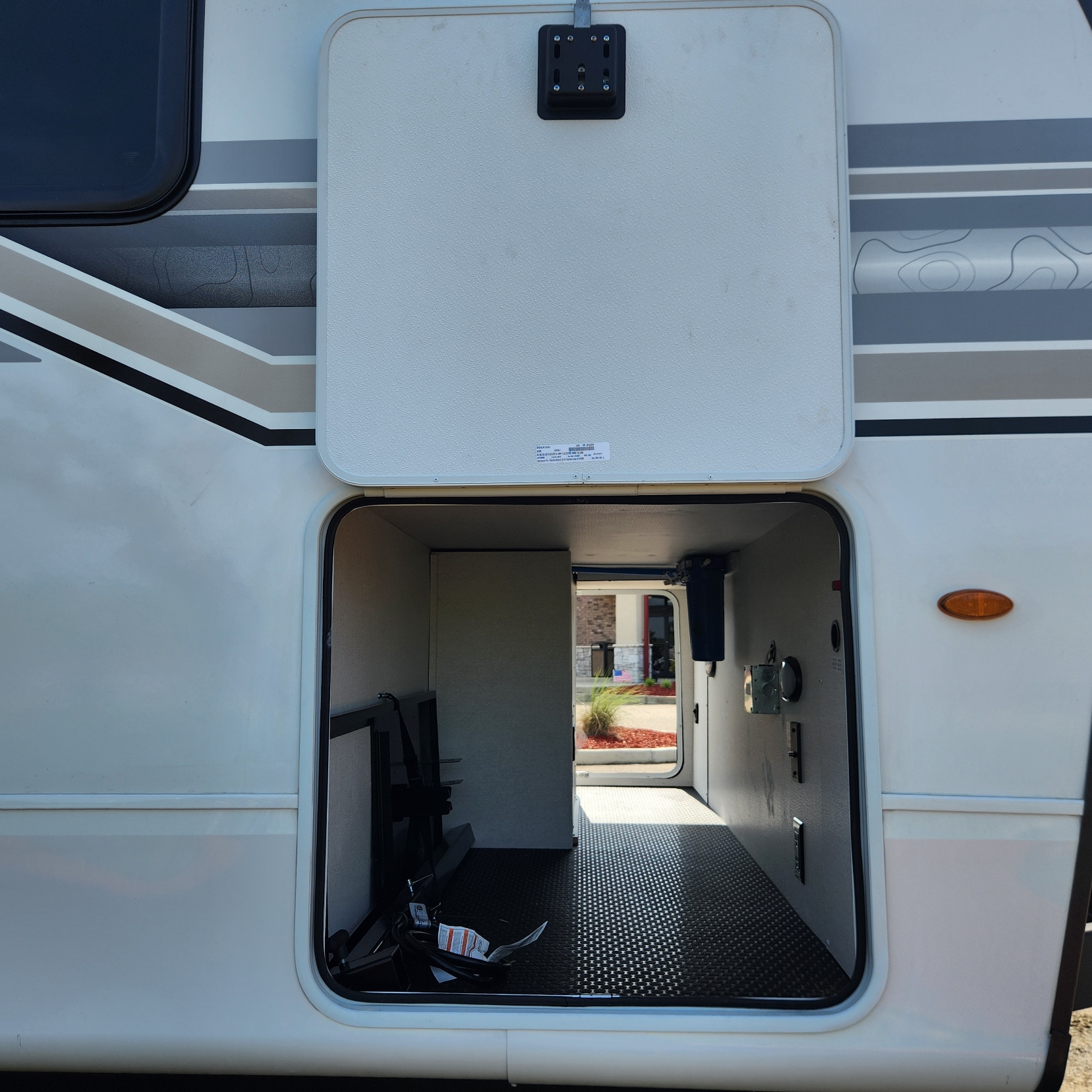 2027 JAYCO EAGLE 312BHOK - Image 6