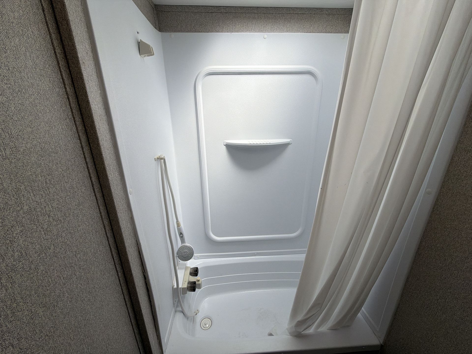 2019 Keystone Springdale West 189FLWE - Image 48