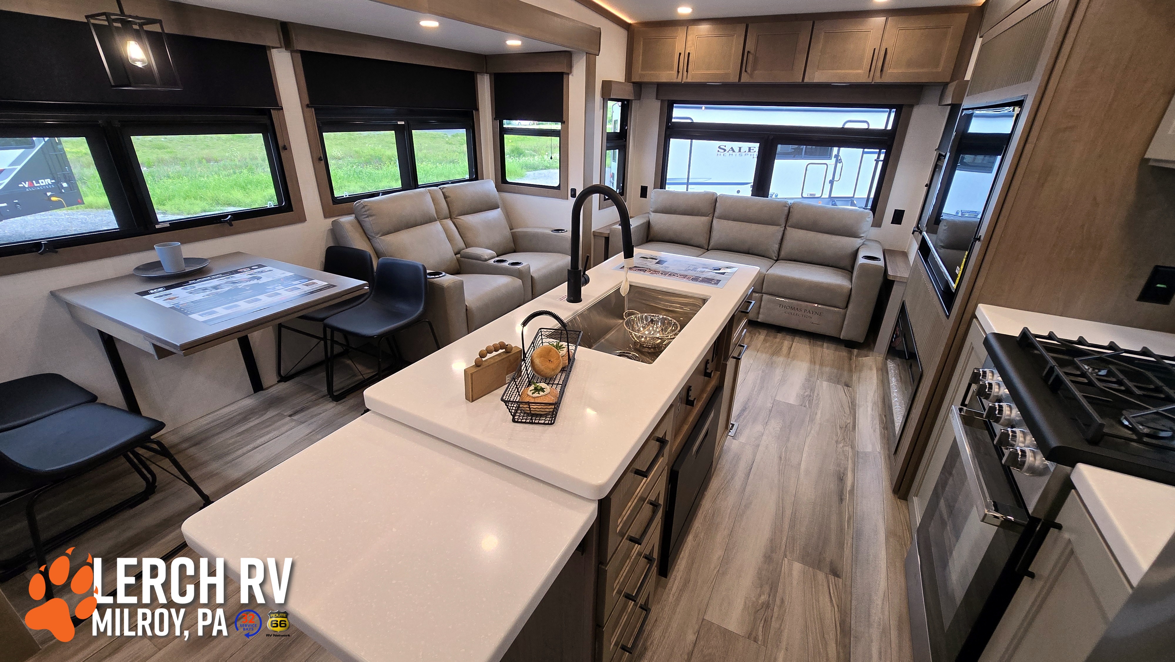 2027 KZ RV Durango D301RLT - Image 10