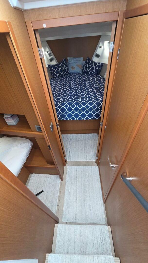 2019 Beneteau Swift Trawler 35 - Image 49