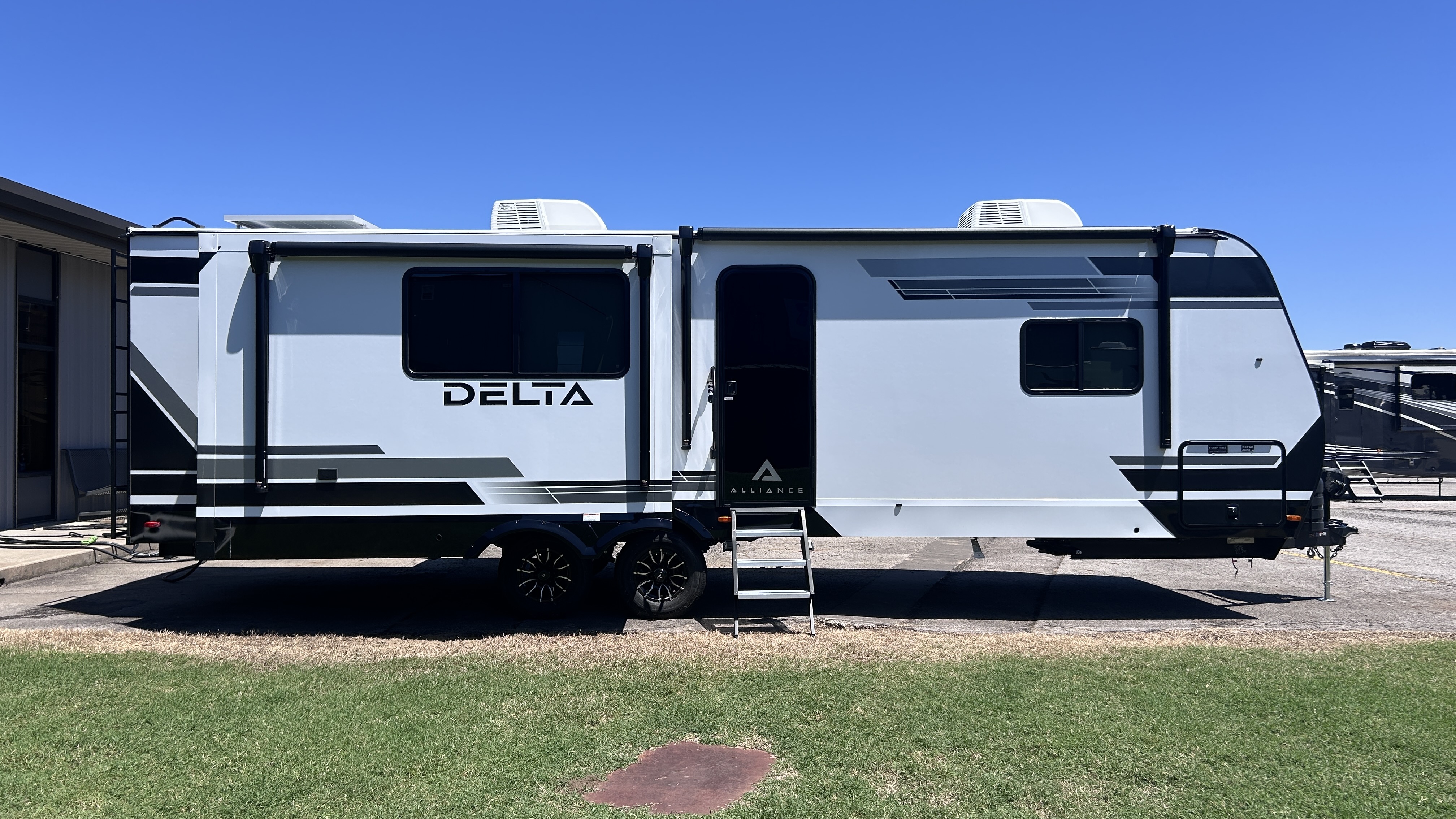 2026 Alliance RV Delta 284RK - Image 3