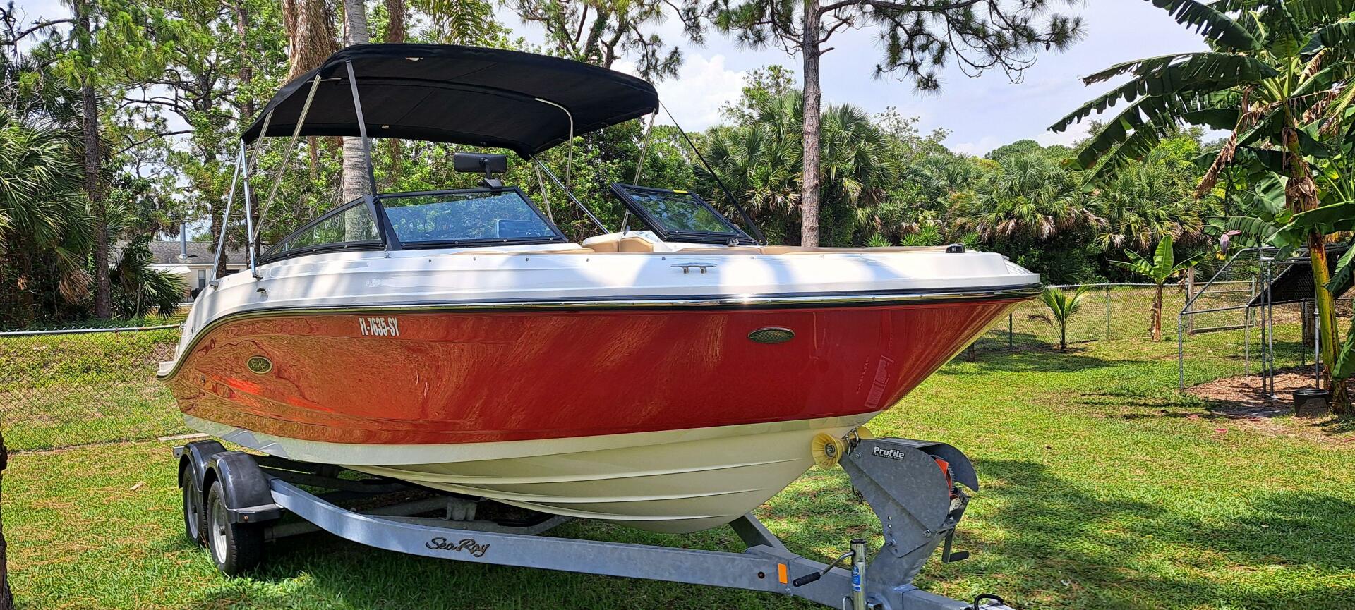 2019 Sea Ray SPX 230 OB - Image 8