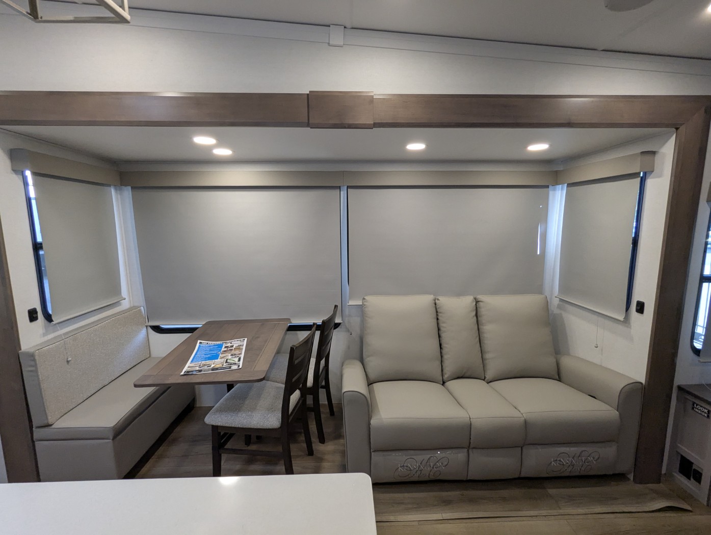 2026 Alliance RV Avenue 39MBR - Image 25