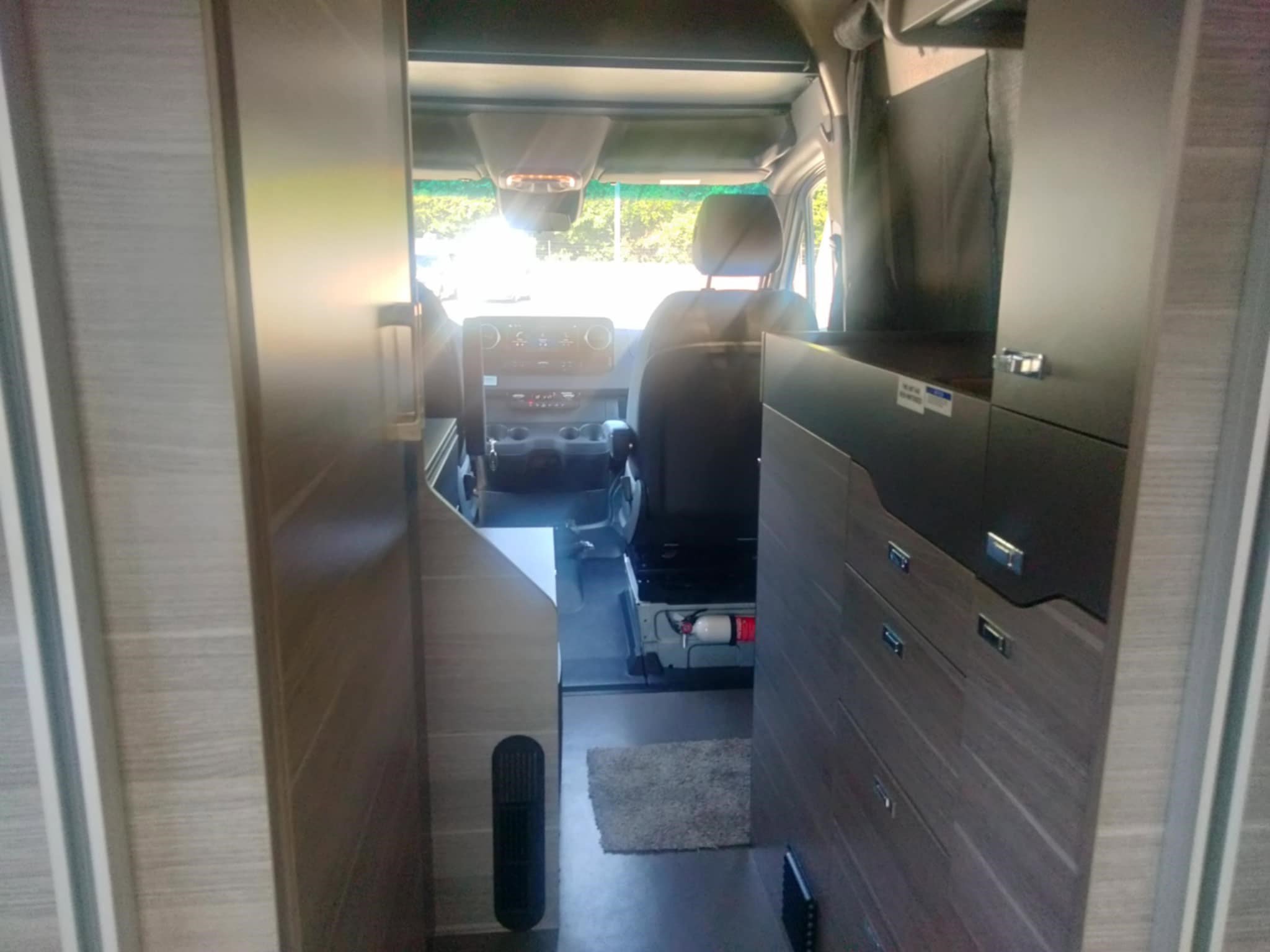 2026 ENTEGRA COACH LAUNCH 19YG - Image 9