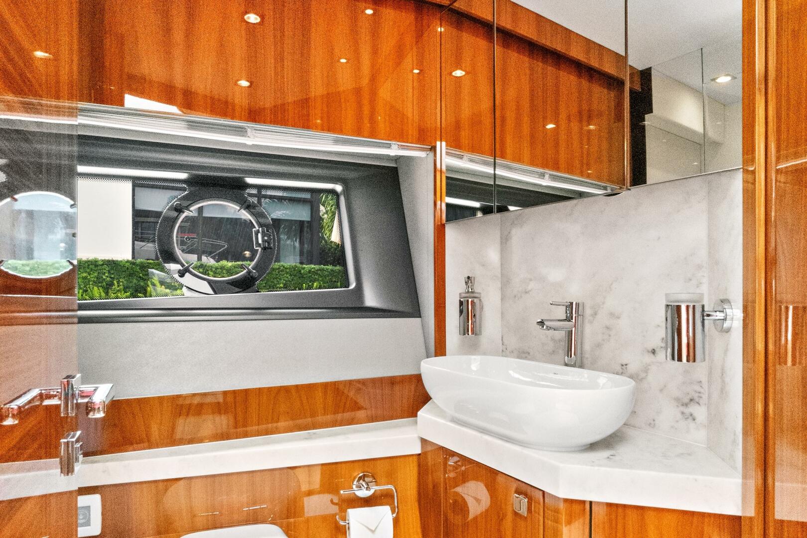 2020 Sunseeker Manhattan 52 - Image 32