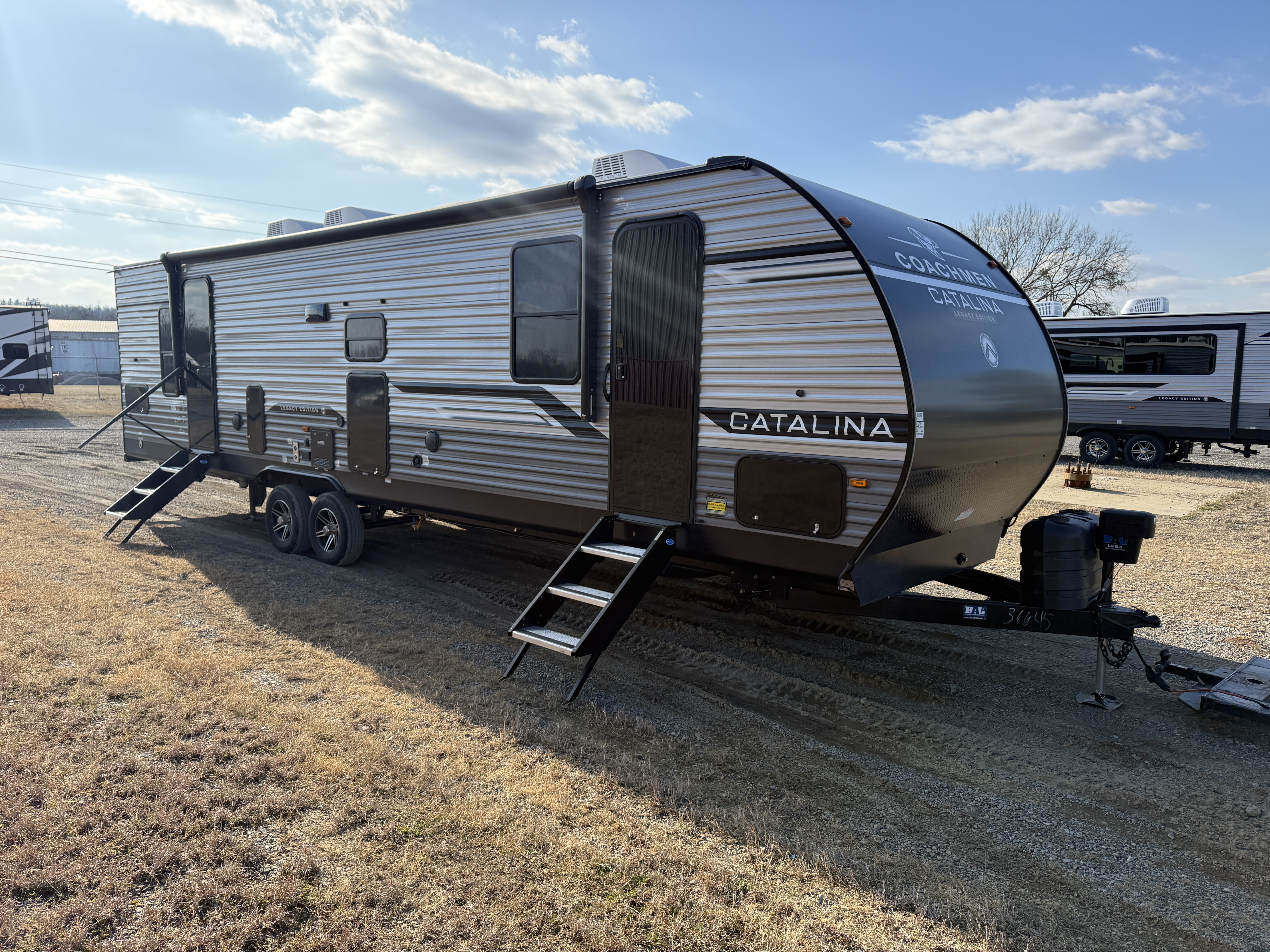 2026 Coachmen Catalina Legacy Edition 333DORM - Image 1