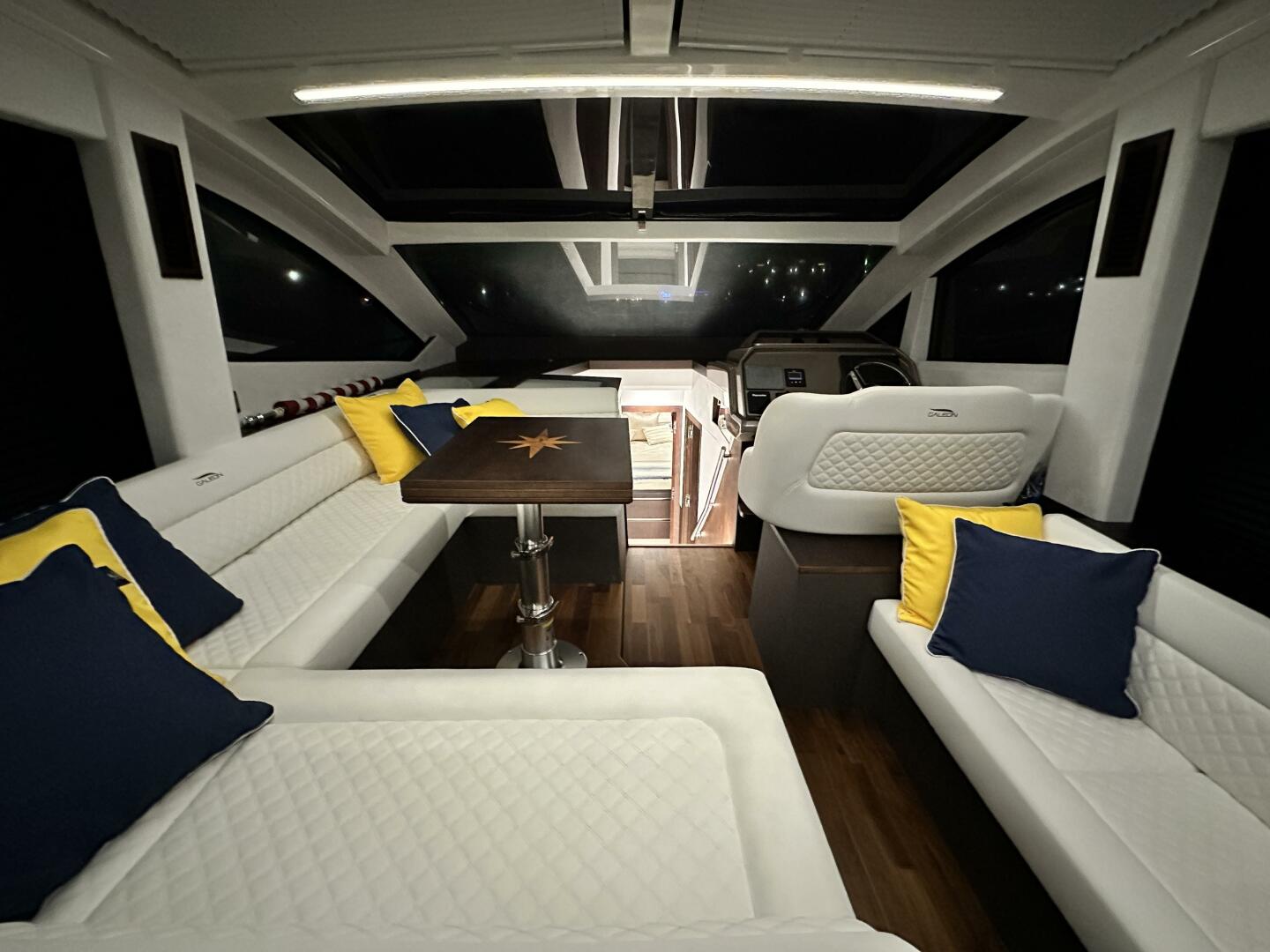 2022 Galeon 470 Sky - Image 10