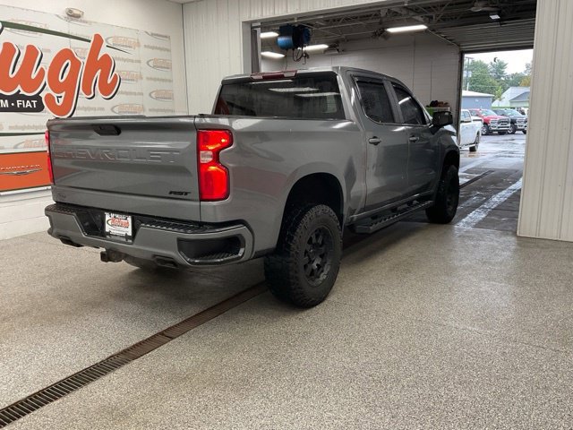 2022 Chevrolet Silverado 1500 LTD RST - Image 10