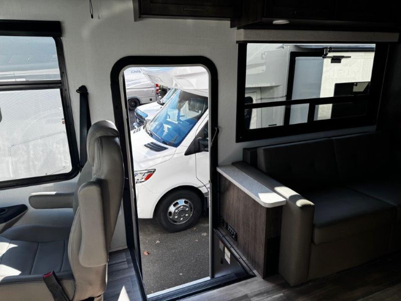 2026 Entegra Coach Vision SE 27ASE - Image 11