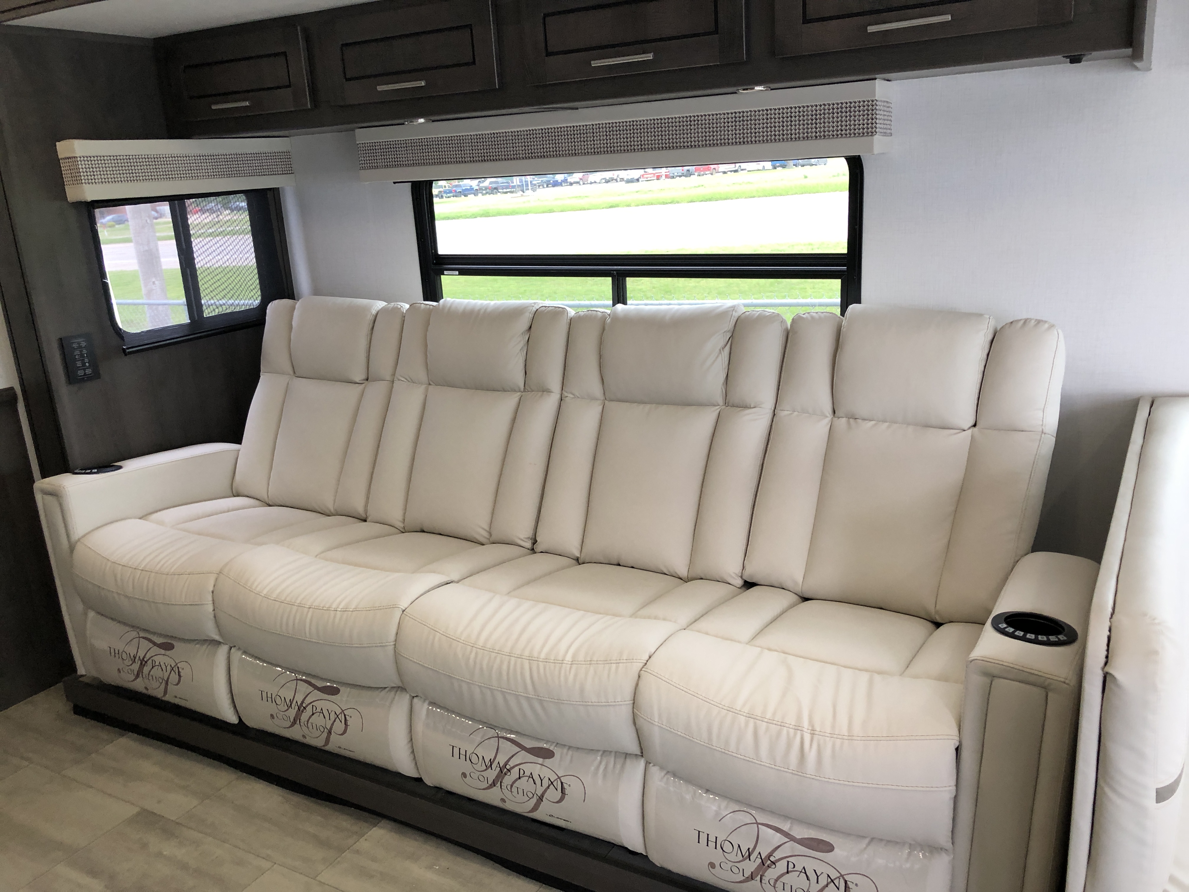 2024 Forest River Georgetown 5 Series GT5 31L5 - Image 14