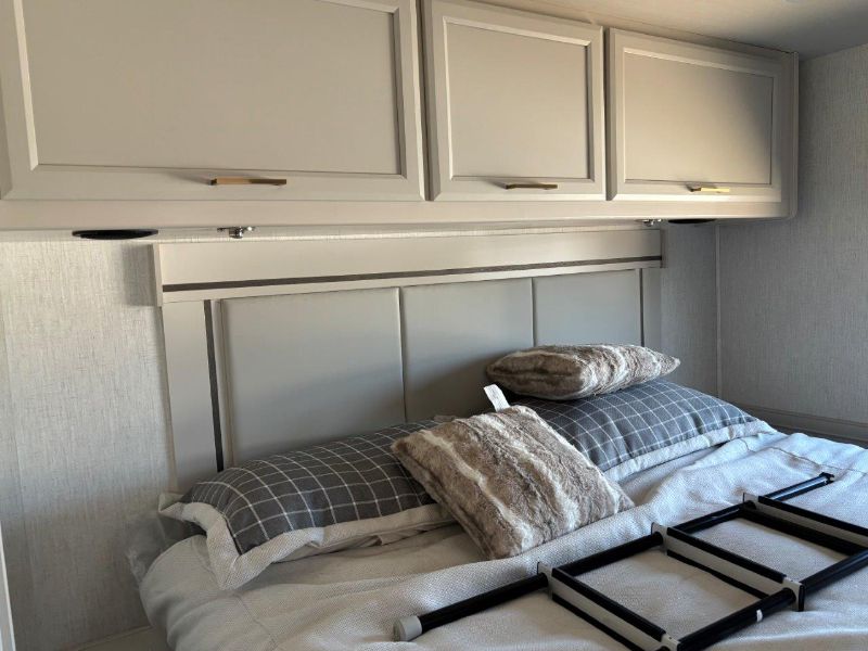 2026 Holiday Rambler Admiral 29M - Image 21