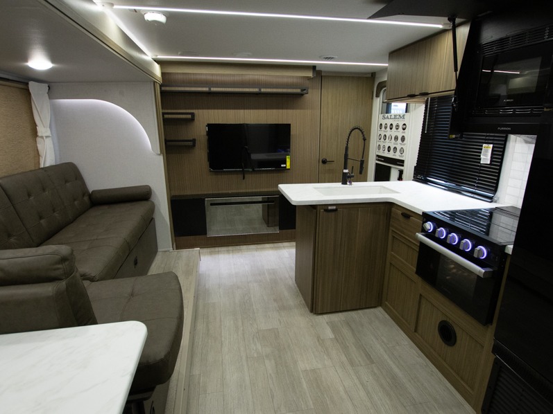 2025 Forest River Salem Cruise Lite 28VBXL - Image 17