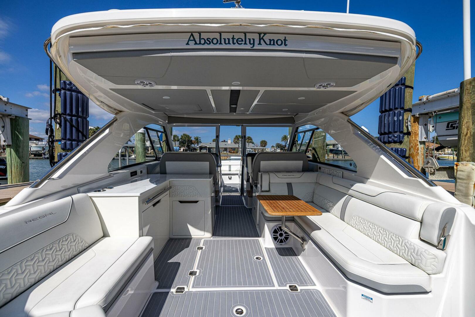 2022 Regal LX 36 - Image 41